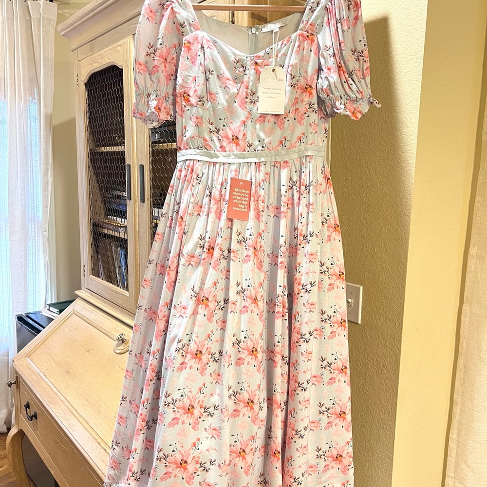 Ivy City Co Pink Floral Midi Dress~ Pink Blossom ~ small NWT - Picture 4 of 5